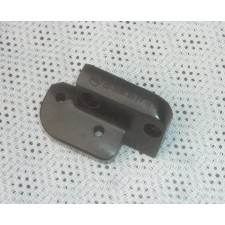 DRŽÁK REGULÁTORU DYNAMA -  (ULOŽENKOVÝ ORIGINÁL)